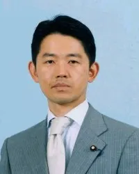 赤城徳彦