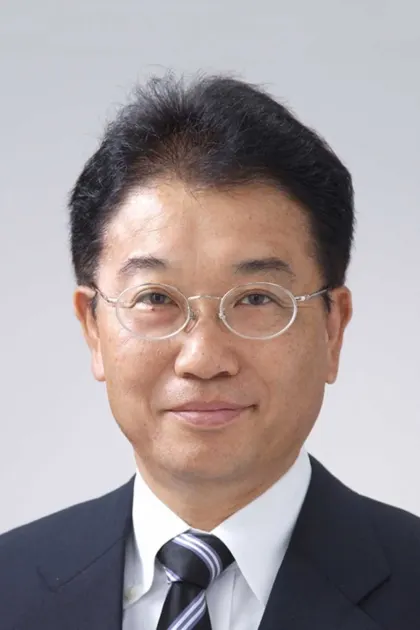 古川隆三郎