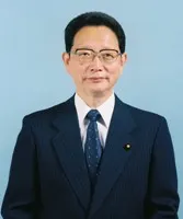 大前繁雄