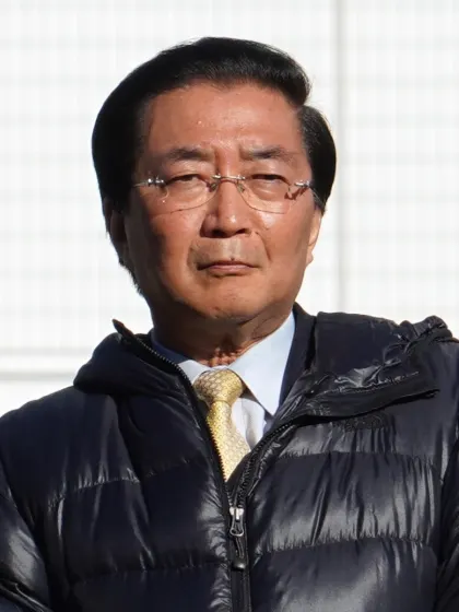 山下芳生