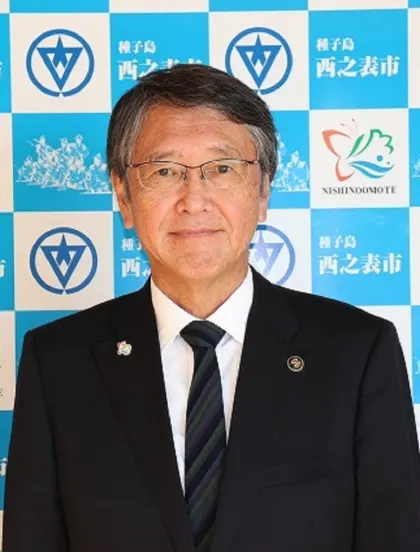 八板俊輔