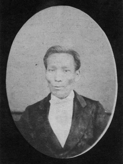 堀真五郎