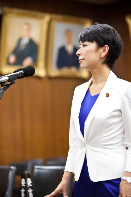菅野志桜里