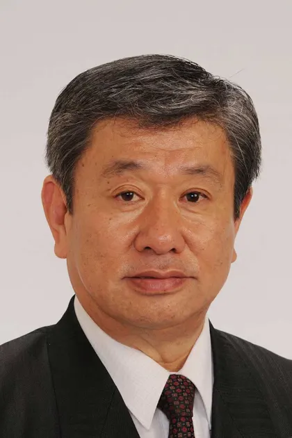平岡政典