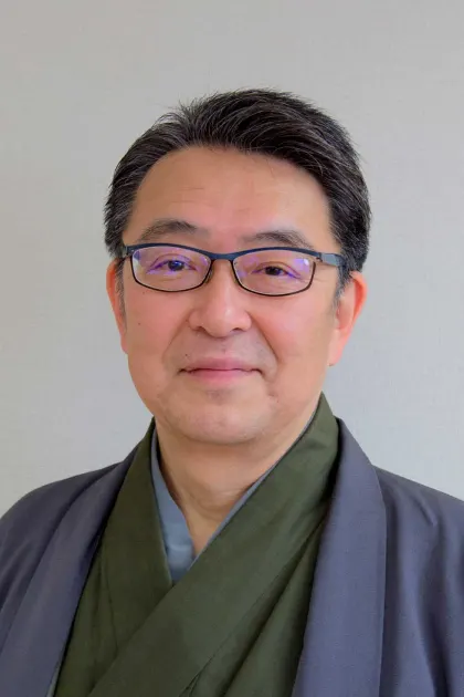 関口芳史