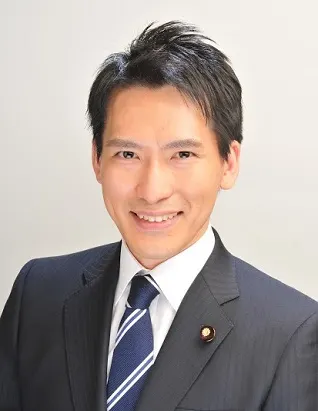 渡辺美知太郎